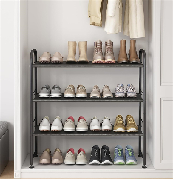 Shoe rack with cover